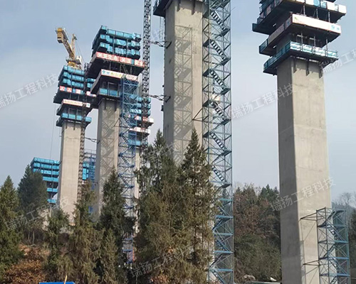 液壓自爬模5.jpg